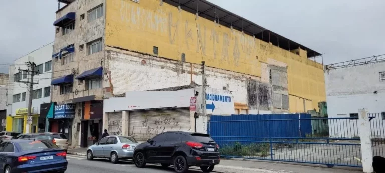Imagem Salão para alugar, 686 m² por R$ 42.000,00/mês - Centro - Suzano/SP