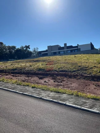Imagem TERRENO à venda com 1000m² por R$ 750.000,00 no bairro Jardim Amélia - PINHAIS / PR