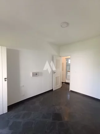 Imagem Casa Sobrado 4 dormitórios á venda em Praia Grande