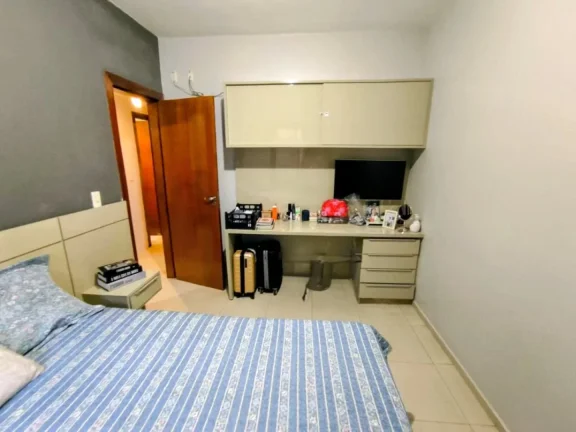 Imagem Casa 3/4 Sendo 1 Suite Condominio Belle Vue