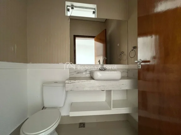 Imagem Sobrado disponível para locação no condomínio resort Reserva Real, em Paulínia. O imóvel conta...