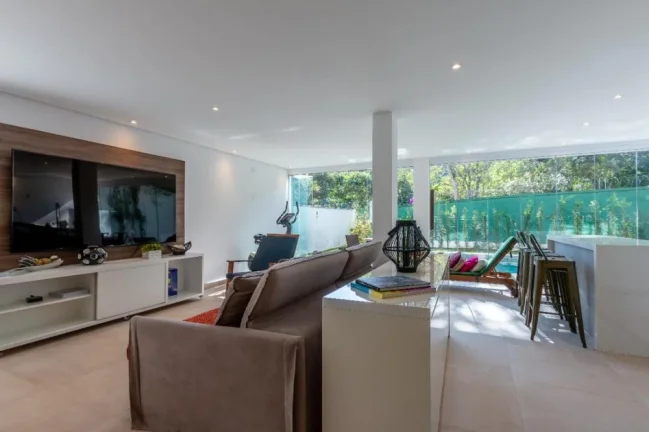 Imagem Casas em Aldeia da Serra 500m²