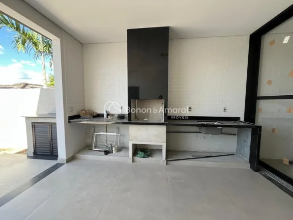 Imagem Casa à Venda no Condomínio Flor da Serra em Valinhos/SP