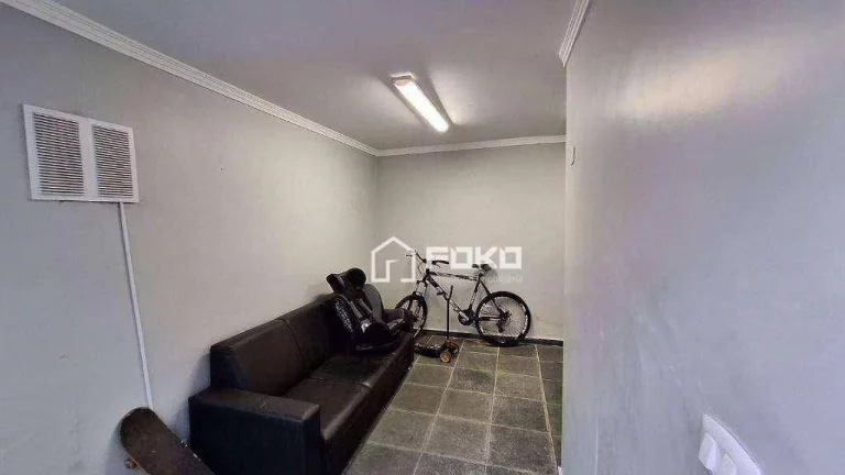 Imagem Sobrado com 3 dormitórios, 200 m² - venda por R$ 820.000,00 ou aluguel por R$ 4.200,00/mês - Jardim Santa Mena - Guarulhos/SP