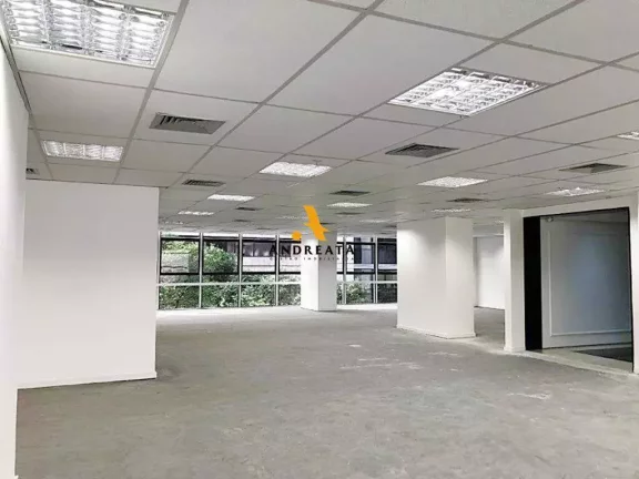 CENTRO - RUA DA ASSEMBLEIA - MARAVILHOSO ESPAÇO COMERCIAL NO CORAÇÃO DO CENTRO DO RIO DE JANEIRO, COM ÁREA TOTAL DE 434M²