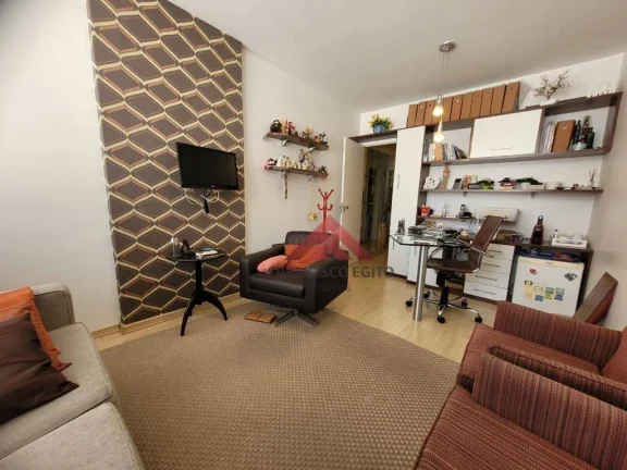 Imagem Ampla Sala comercial em Icaraí, com todo comércio no entorno, bancos, restaurantes, condução na porta, vaga de garagem na escritura. Oportunidade!