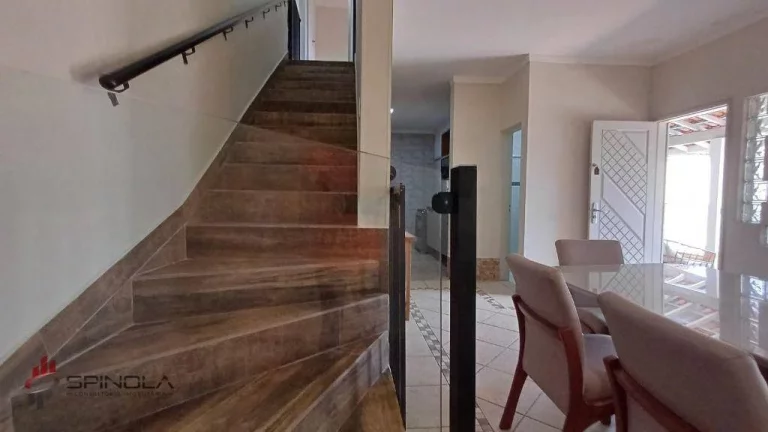 Imagem Sobrado com 3 dormitórios à venda, 211 m² por R$ 890.000,00 - Jardim Real - Praia Grande/SP