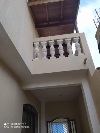 Imagem Sobrado com 3 dormitórios à venda, 188 m² por R$ 600.000,00 - Vila Urupês - Suzano/SP