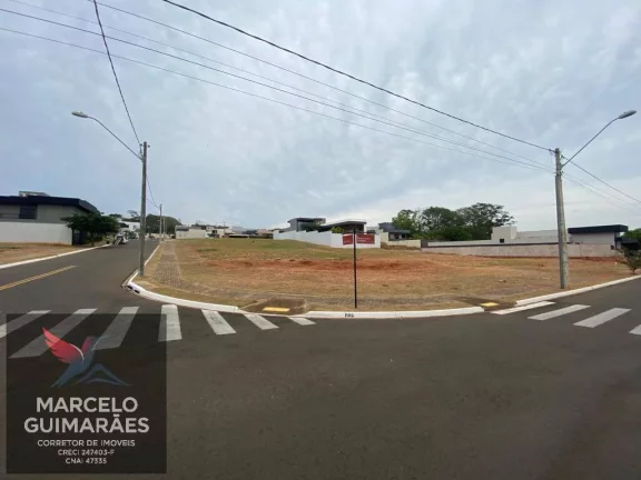 Imagem Lindo Lote de Esquina no Residencial Vila Dumont