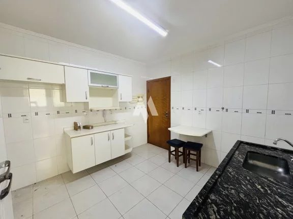 Imagem Apartamento à venda 3dormitórios,2 suítes e 2 vagas demarcadas - Pompéia / Santos