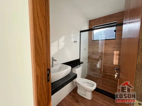 Imagem Casa 3 Quartos, sendo 1 Suíte, Churrasqueira em Itaipuaçu