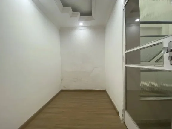 Imagem Grande Oportunidade! Sala comercial à venda no Centro de Barbacena