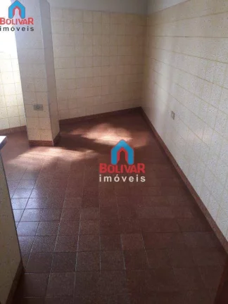 Imagem Apartamento com 3 dormitórios para alugar, 80 m² por R$ 1.200,00/mês - Setor Central - Itumbiara/GO