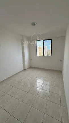 Imagem Excelente apartamento junto a Praça de Casa Forte!