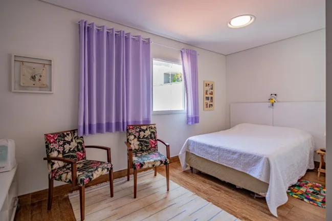Imagem Sobrado Vila Romana - 188M², 4 Dorms, 4 Suítes, 2 Vagas, Face Norte, Móveis Planejados, Mobiliado, Churrasqueira.