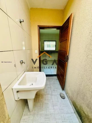 Imagem Sobrado para Venda em São Paulo, Cidade Líder, 2 dormitórios, 1 banheiro, 2 vagas