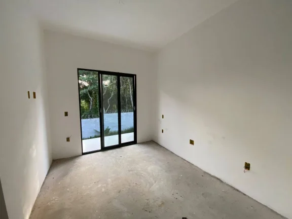 Imagem Casa a venda em Cotia, 3 dormitórios, 2 vagas e Solário SP.