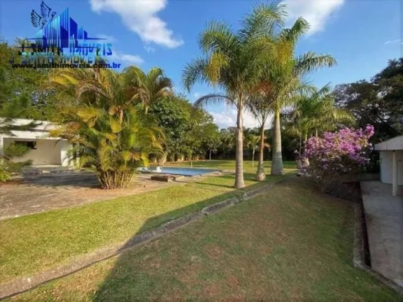 Imagem CASA CLÁSSICA, AT 3.500 m² ! 5 sts, piscina, salão! P/ REFORMAR