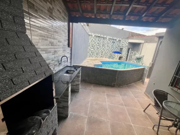 Imagem CASA COM 182 m² - CAIÇARA - PRAIA GRANDE SP