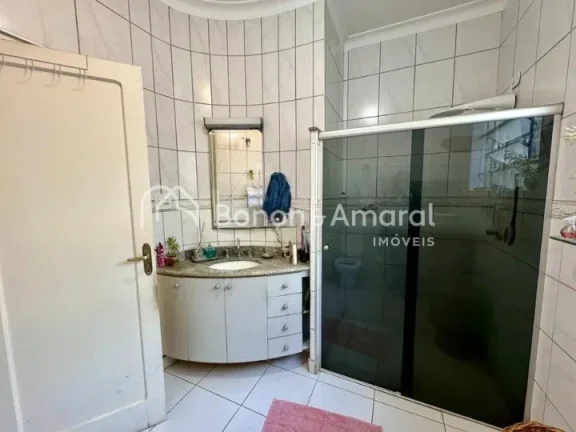 Imagem Casa térrea à venda no Jardim Guanabara, muito bem localizada!

Sala ampla e arejada para 3 ambien...