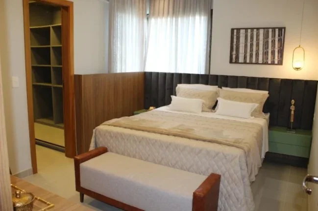 Imagem Apartamento decorado e mobiliado para Locação na Santa Monica com 3 suites
