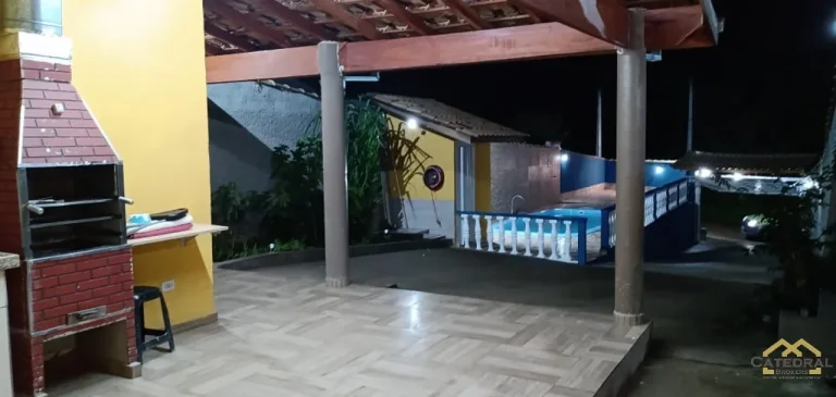 Imagem Casa com 03 dormitórios à venda por R$450.000,00 - Jarinu/SP