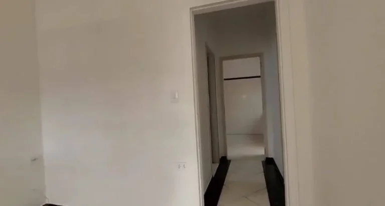 Imagem Casa para Alugar com 170m², 2 dormitórios, 1 sala e 2 vagas!!!