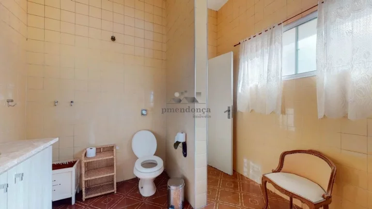 Imagem Apartamento à venda na Conselheiro Brotero com 4 quartos sendo 1 suite e 1 vaga, 197m²