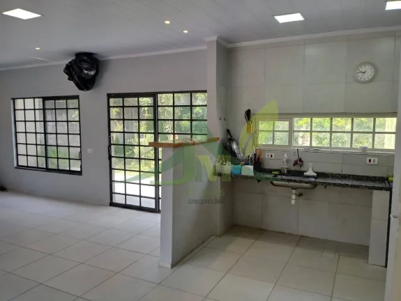 Imagem Bela Casa casa em Terra Preta com área comercial à venda