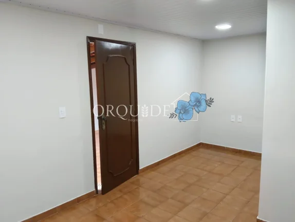Imagem Casa à venda em Rio Verde-GO, Conjunto Morada do Sol: 3 quartos, 1 suíte, 1 sala, 3 vagas, 154,17m² de área. Confira!