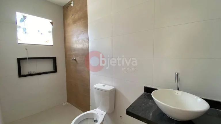 Imagem Casa linear independente, 2 quartos, 110m², Vila do Peró - Cabo Frio