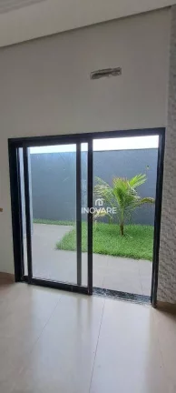 Imagem Casa com piscina com 3 dormitórios à venda, 190 m² por R$ 930.000 - Residencial beira Rio I - Itumbiara/GO