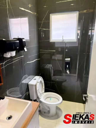 Imagem Salão Comercial para Locação em São Paulo-SP, Vila Regente Feijó! 2 Banheiros, 1 Vaga de Garagem!