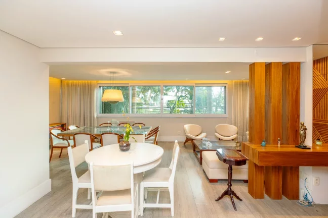 Imagem Apartamento com 2 Quartos à Venda, 126 m² em Jardim Europa - São Paulo
