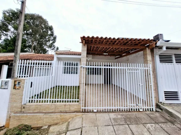 Imagem Casa de 03 Dormitórios para Locação no Bairro Gralha Azul em Fazenda Rio Grande
