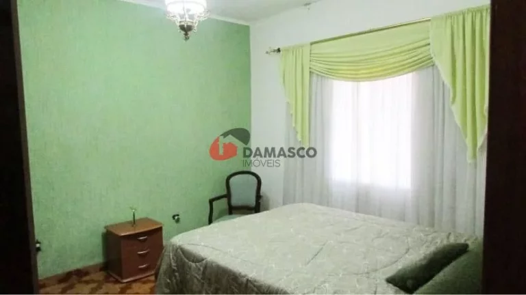 Imagem Casa à venda 2 Quartos, 4 Vagas, 228M², Vila Aquilino, Santo André - SP