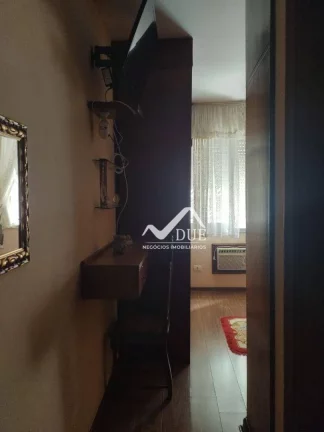 Imagem Apartamento com 3 quartos à venda, 180 m² por R$ 980.000 - Gonzaga - Santos/SP
