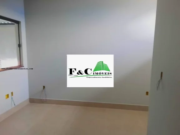 Imagem Barracão para Locação em Limeira, Jardim Residencial e Comercial Alto dos Laranjais, 2 banheiros, 3 vagas