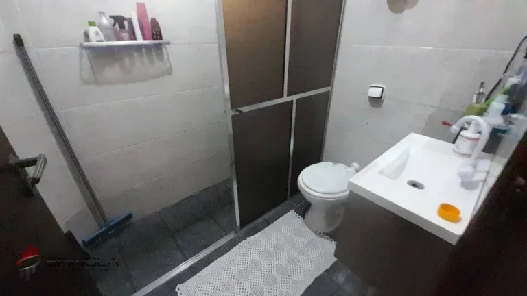 Imagem Sobrado com 3 dormitórios à venda, 161 m² por R$ 530.000,00 - Balneário Flórida - Praia Grande/SP