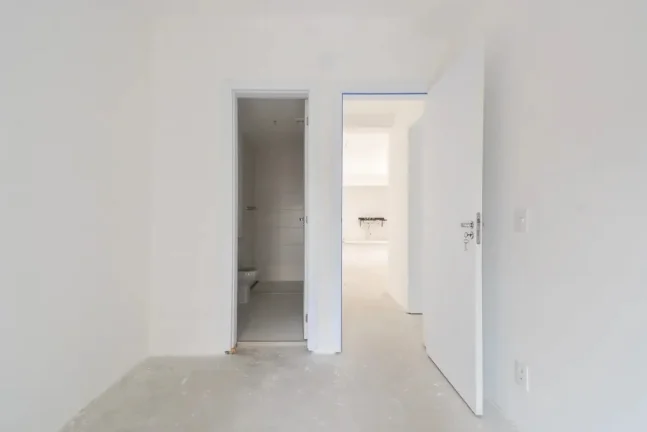 Imagem Apartamento 215M², 2Q, 2 Suítes, 2 Banheiros, 2 Vagas, Academia, Piscina Adulto e Infantil, Churrasqueira, Salão de Festas e Jogos, Quadra, Playground