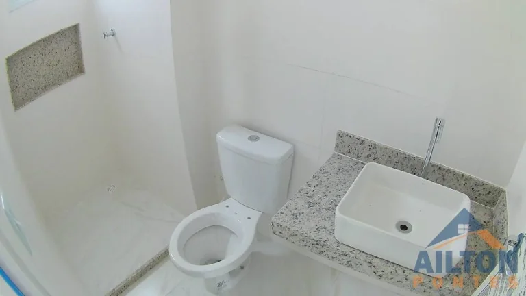 Imagem Apartamento com 2 Quartos à Venda na Praia do Morro - Guarapari/ES