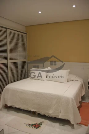Imagem Casa Avenda Em Condominio de Alto Padrão