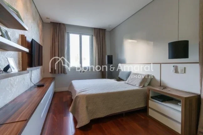 Imagem Casa à venda em Valinhos /Condomínio Moinho dos Ventos.

Se você busca qualidade de vida em grand...