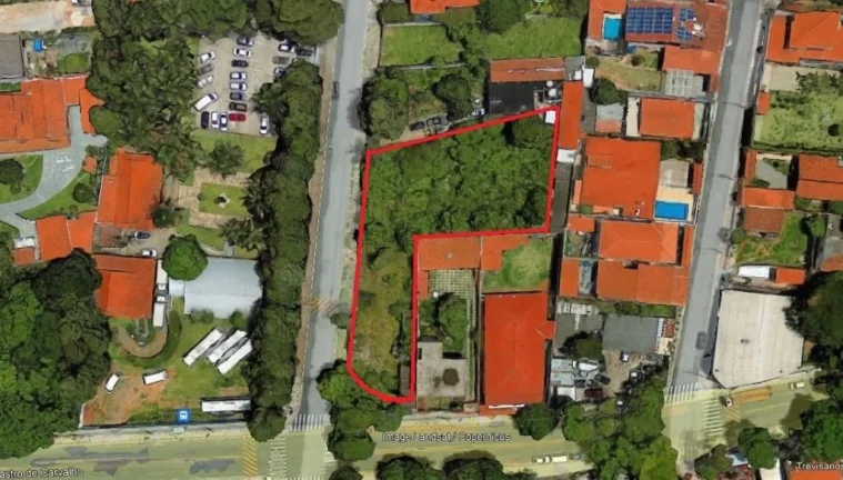 Imagem Terreno à venda, 945 m² por R$ 800.000,00 - Centro - Poá/SP