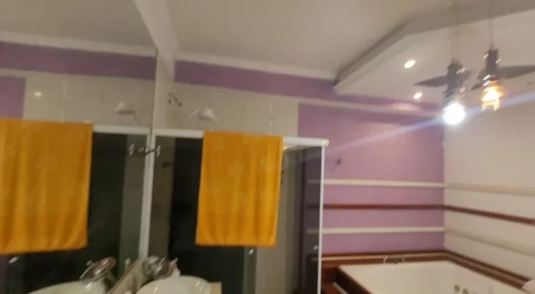 Imagem Sobrado com 5 dormitórios à venda, 703 m² por R$ 1.600.000,00 - Cidade Edson - Suzano/SP