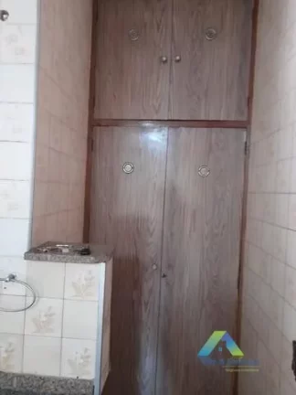 Imagem Excelente casa com 160 metros, 3 dormitórios, 2 vagas quintal com ótima localização e valor !