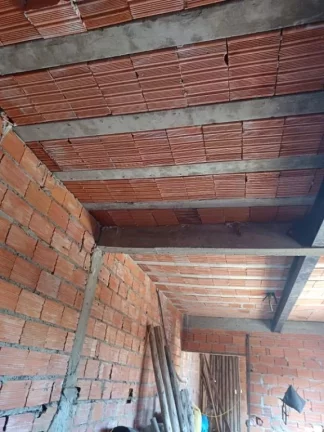 Imagem Sobrado com 4 dormitórios à venda, 280 m² por R$ 350.000,00 - Jardim Planalto - Suzano/SP