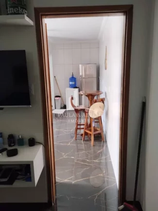Imagem São 2 Casas Térreas com 4 e 2 Cômodos, 250m², 1 Suíte, 4 Vagas, Escritura no Jardim Esperança, Mauá-SP