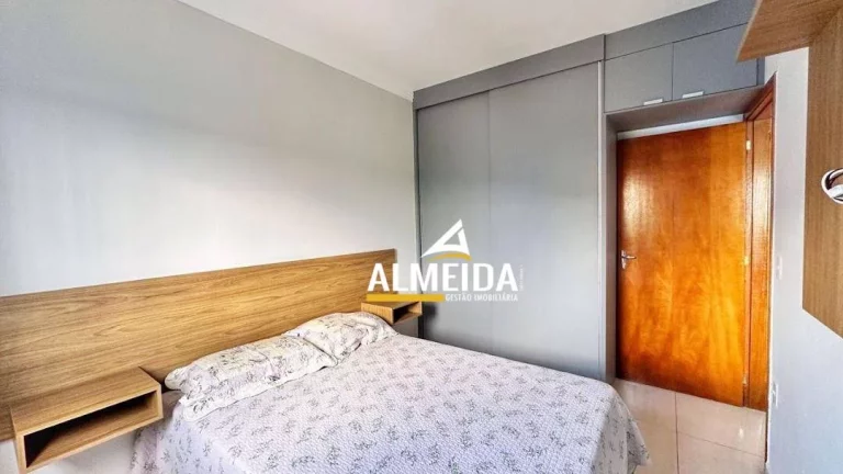 Imagem Casa com 2 dormitórios à venda, 51 m² por R$ 250.000,00 - Vila Industrial - Rio Claro/SP