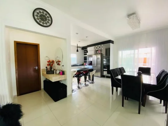 Imagem Sobrado com 3 dormitórios à venda, 270 m² por R$ 2.250.000,00 - Cidade Parquelandia - Mogi das Cruzes/SP